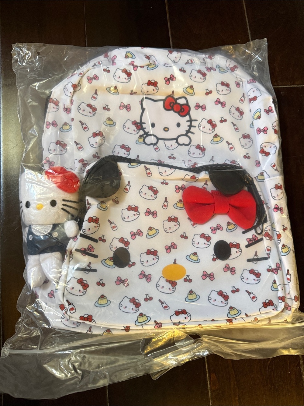 New Hello Kitty White Backpack with Red Bow and Plush Charm